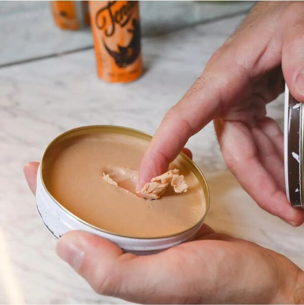 Saç Şekillendirici Clay Pomad 125 ml Su Bazlı Malzeme ile Güçlü Şekil Verme